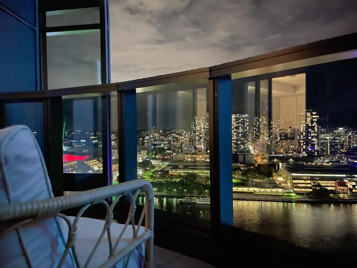 Brisbane Riverfront Oasis 2Bed Panoramic Riverview
